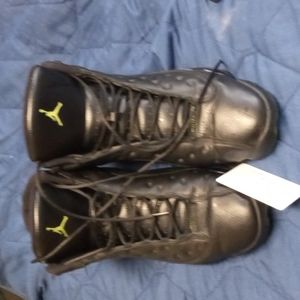 Jordan only been worn a couple of times maybe in one game LOL